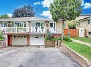 1183 Forestwood Dr, Mississauga, ON L5C1H6