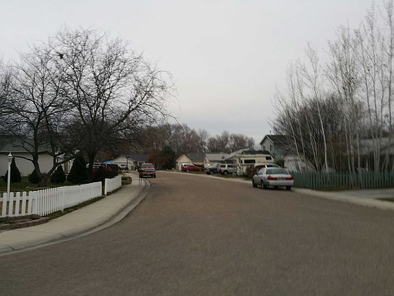 5th image of 637 Togstad Ct