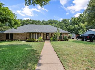 12014 Saddlehorn Ln, Mansfield, TX 76063