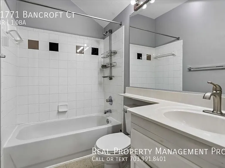 21771 Bancroft Ct — Photo 17