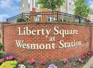 13 Wesmont Dr, Wood Ridge, NJ 07075