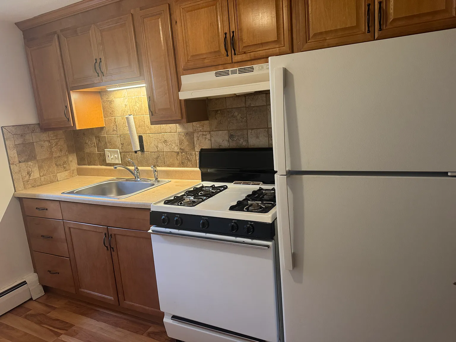 11 Brattle St — Photo 1