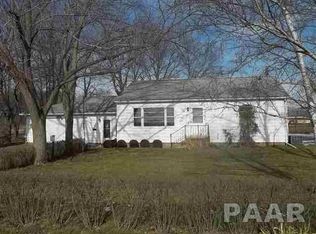 29206 County Road 2300 Rd N, Forest City, IL 61532