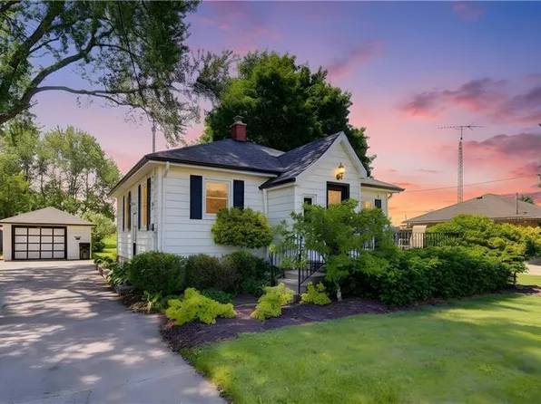 3400 Lobsinger Line, Wellesley, ON N0B 2M0