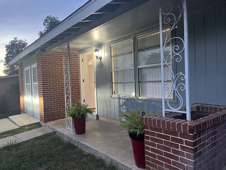 1st image of 4339 Moana Dr
