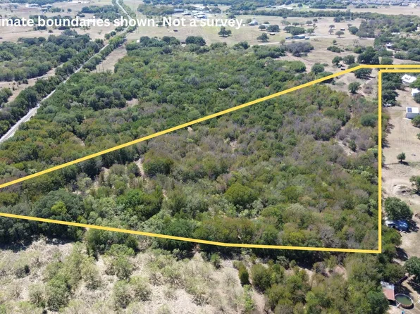 3711 Bob White Ct, Granbury, TX 76049
