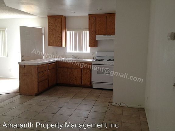 3rd image of 440 N Victoria Ave APT B