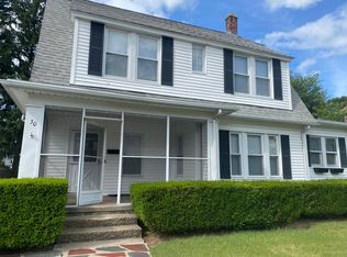 30 Case Ave, Cranston, RI 02910
