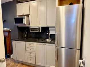 113 W 15th St #3W, New York, NY 10011