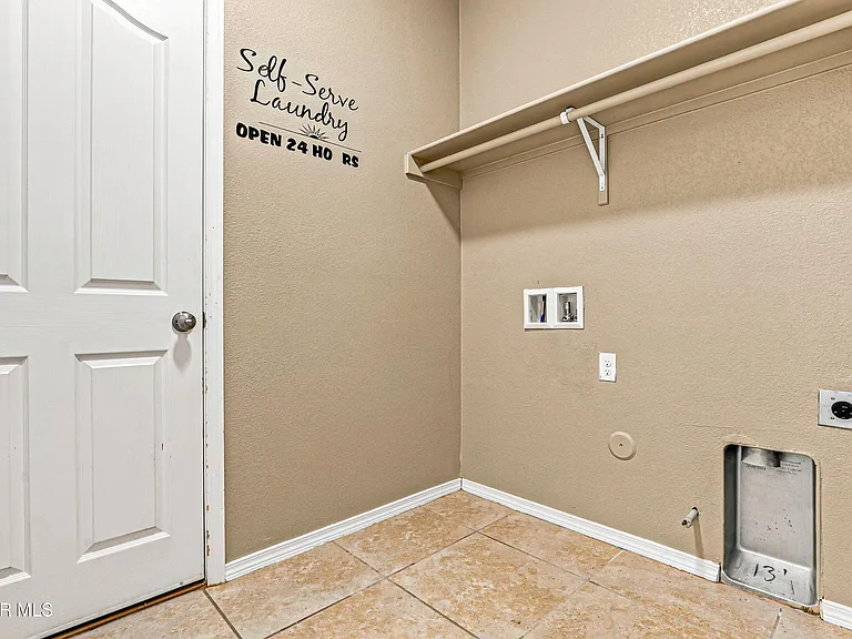 7008 Faxon Dr — Photo 31