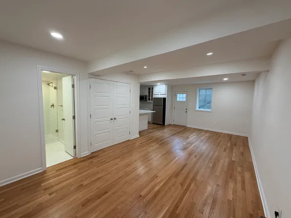 15109 Westbury Rd, Rockville, MD 20853