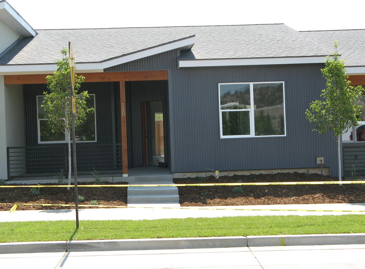 2 bed, 1331 sqft, $2,300 — Photo 3