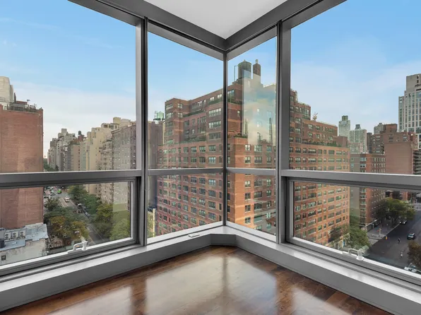 300 East 79th Street image 2 of 5