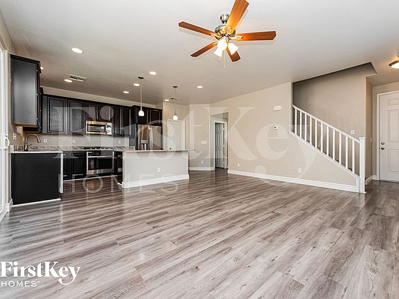 3rd image of 5605 Balsam St