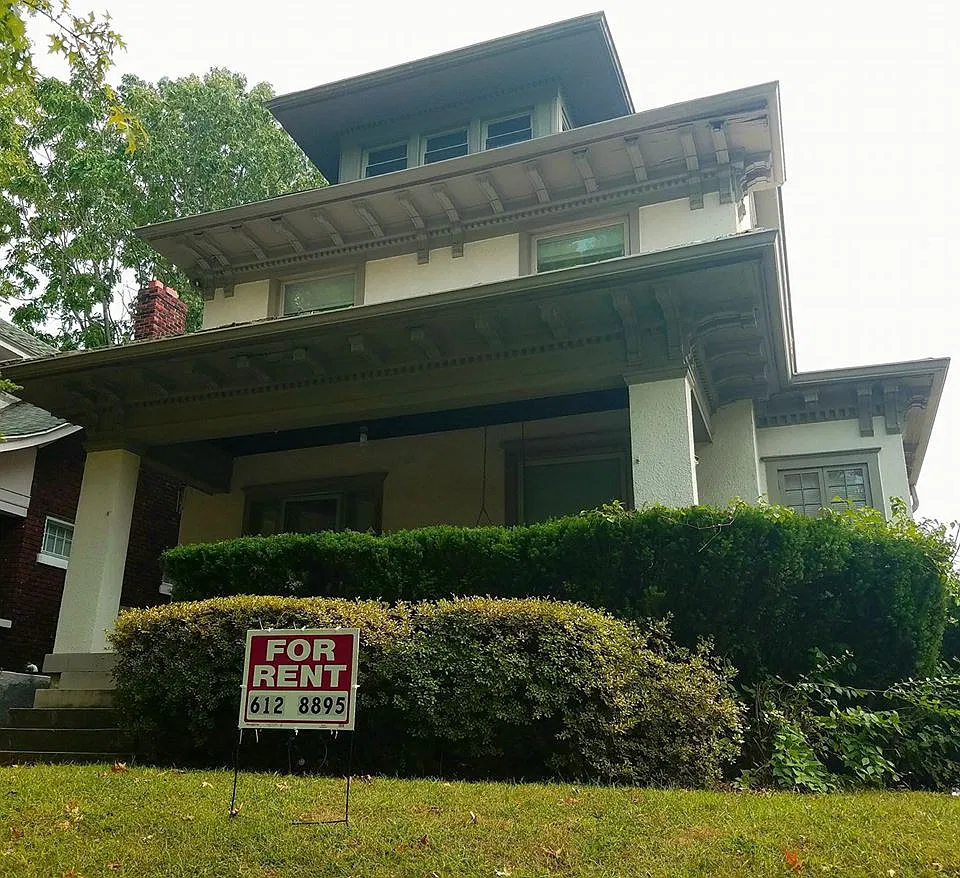 1 bed, 900 sqft, $975 — Photo 1