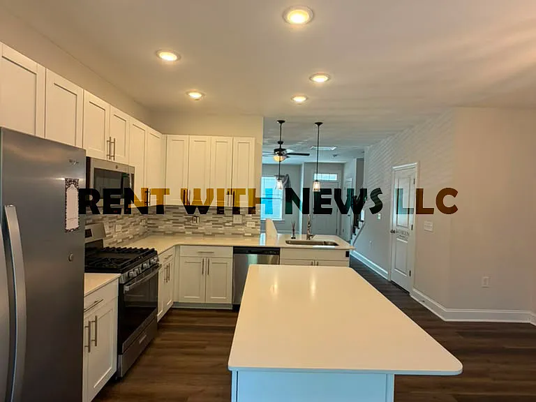 1407 Raines Meadow Dr — Photo 5