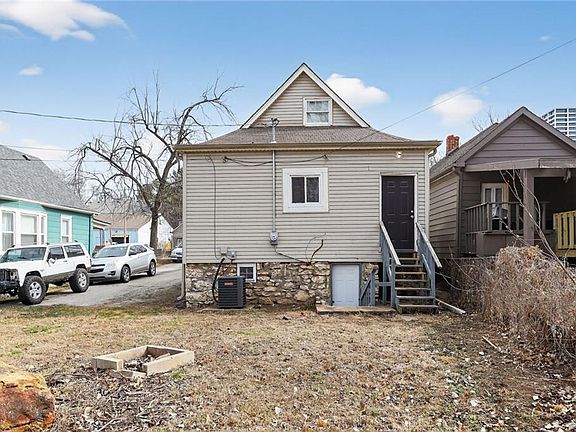 2nd image of 2910 Jarboe St