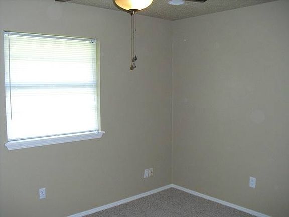 5th image of 3203 Jan Cir