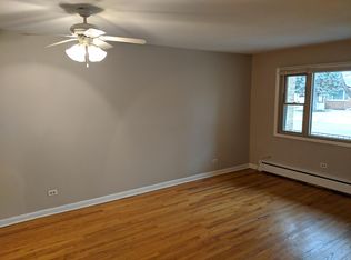 1129 Homestead Rd APT 1A, La Grange Park, IL 60526