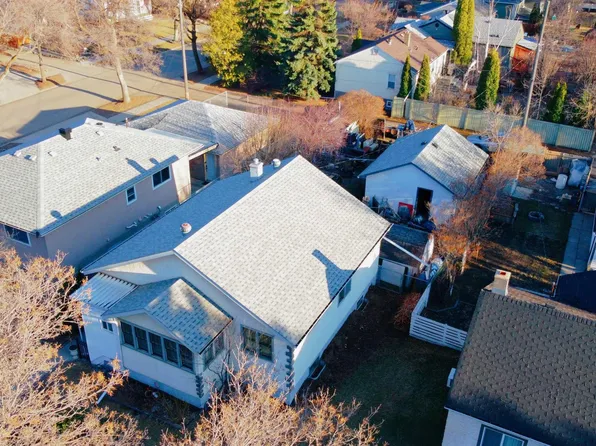 14807 104th Ave NW, Edmonton, AB T5N 0X8