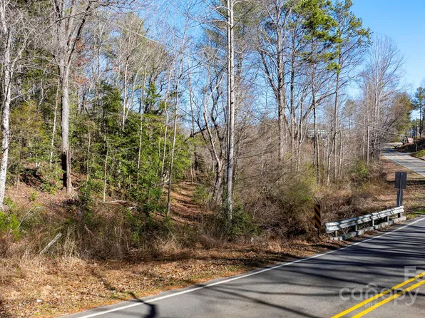 4983 McCall Town Rd, Granite Falls, NC 28630