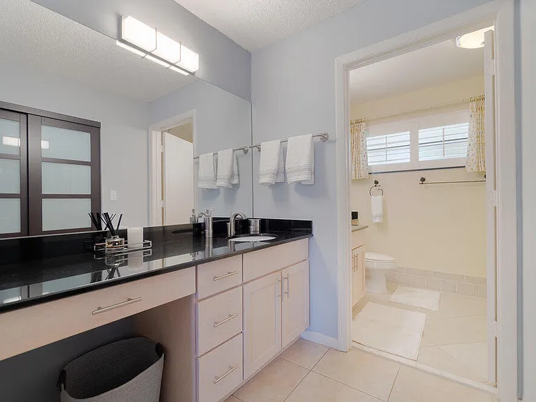 13335 Bedford Mews Ct — Photo 12