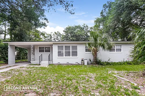 3015 Lansdell Dr Photo 1