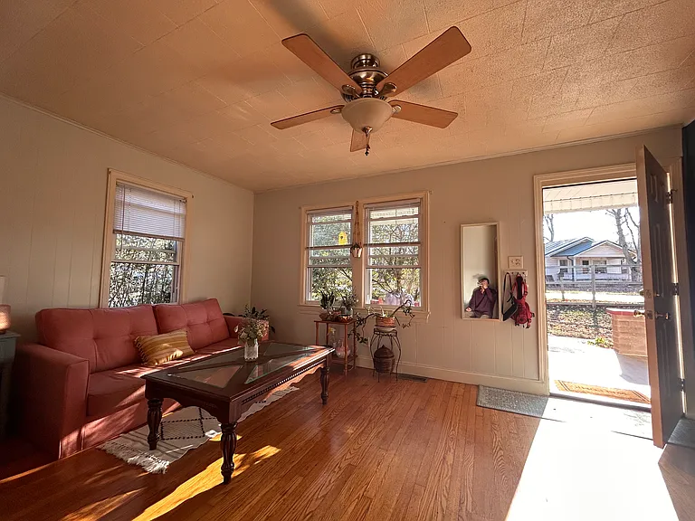 93 Starnes Cove Rd #A — Photo 5