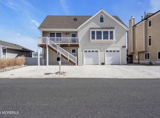 17 Maryland Rd, Little Egg Harbor, NJ 08087