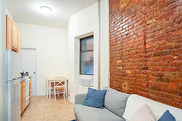 Rented by Best Apartments North Inc