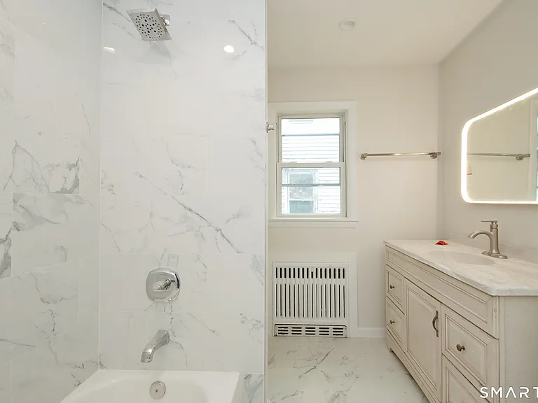 306 Courtland Ave #1 — Photo 8