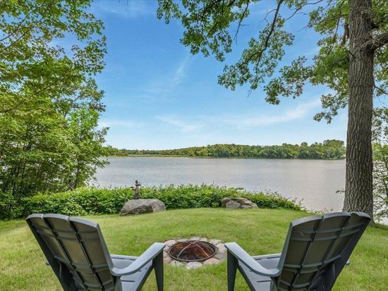 11824 Ada Trl, Sauk Centre, MN 56378