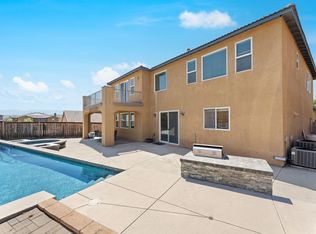 16395 Ridge Field Dr, Riverside, CA 92503