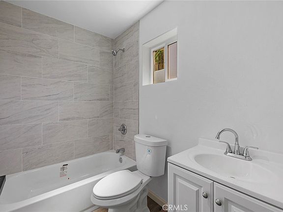 5th image of 541 N Barbara Ave #B