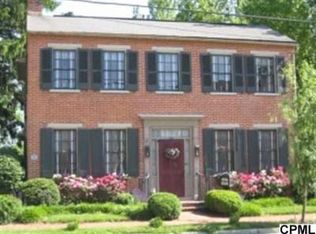 109 E Main St, Strasburg, PA 17579