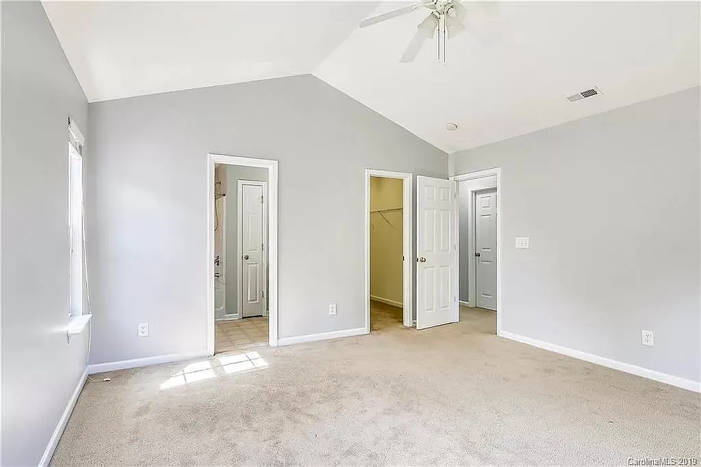 12015 Royal Castle Ct — Photo 3