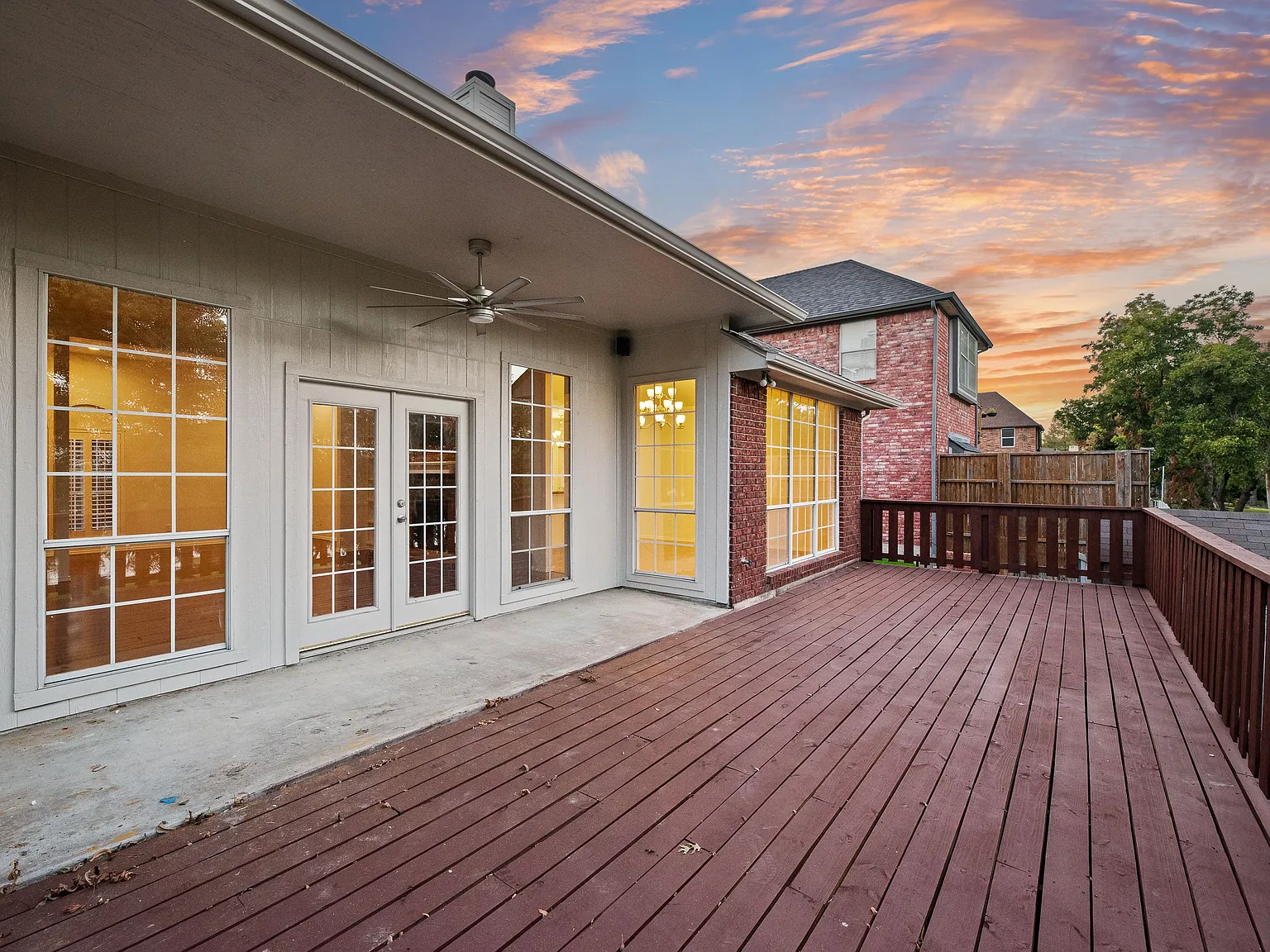 4 bed, 3.0 bath, 2139 sqft, $3,100 — Photo 3