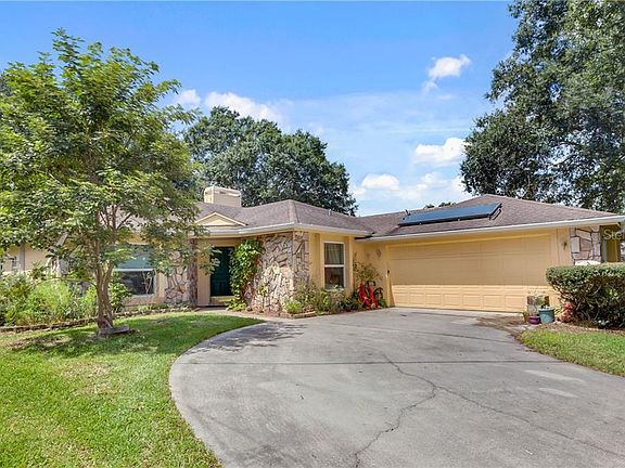 3rd image of 3823 Eric Ct