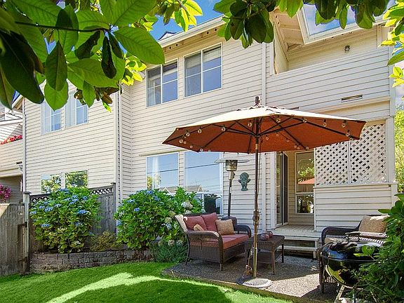 4th image of 317 7th Ave S