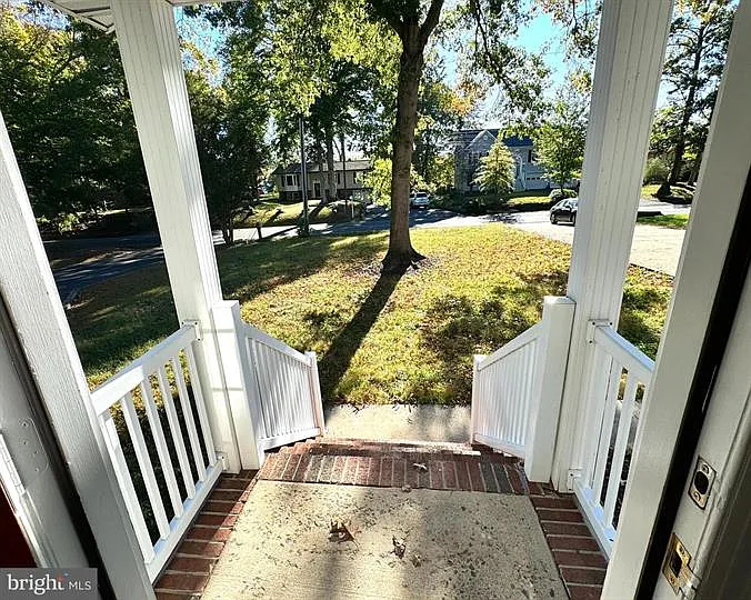 1326 Aquia Dr — Photo 42