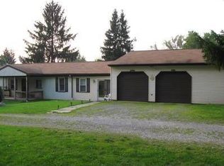 1096 Apple Ln, Linesville, PA 16424
