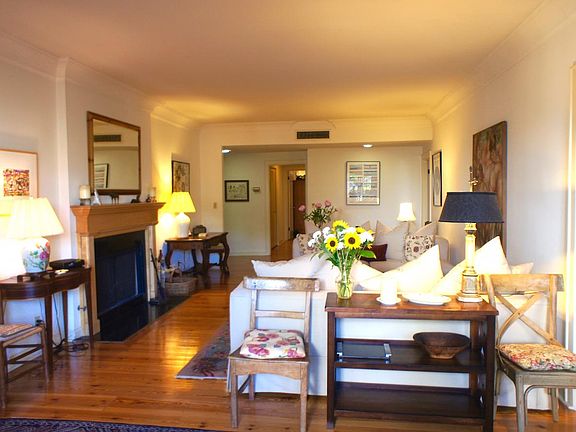 4th image of 11745 Montana Ave APT 103