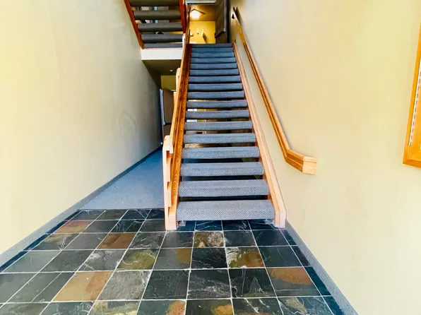 512 Darby Dr Unit 208, Bellingham, WA 98226