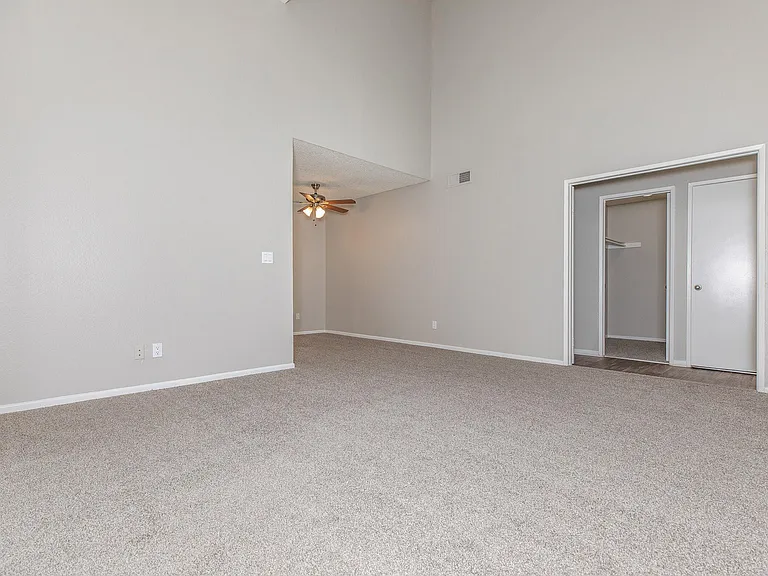 Peartree Apartments — Photo 27