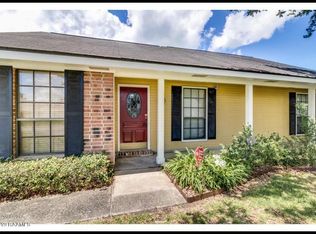 804 Rosedown Ln, Lafayette, LA 70503