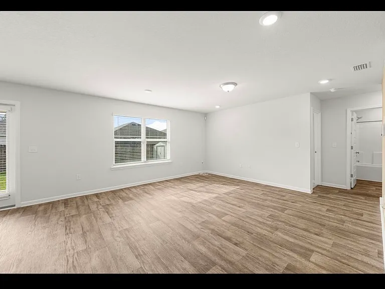 5832 Viking Way — Photo 9