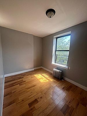 3rd image of 295 E 149th St APT 10