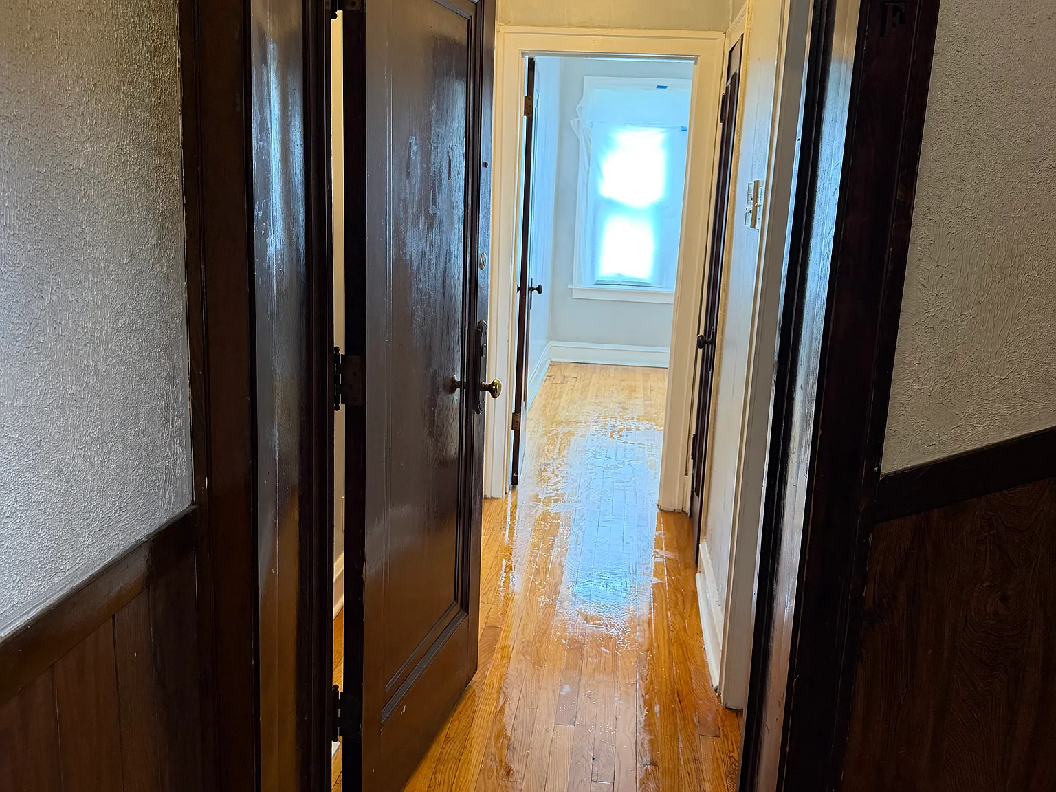 1615 E 85th Pl — Photo 1