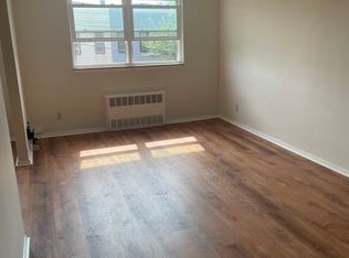 6405 60th Pl FLOOR 3, Ridgewood, NY 11385