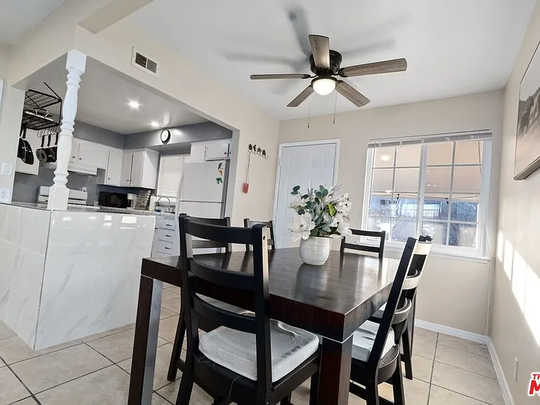 38457 Sumac Ave — Photo 3
